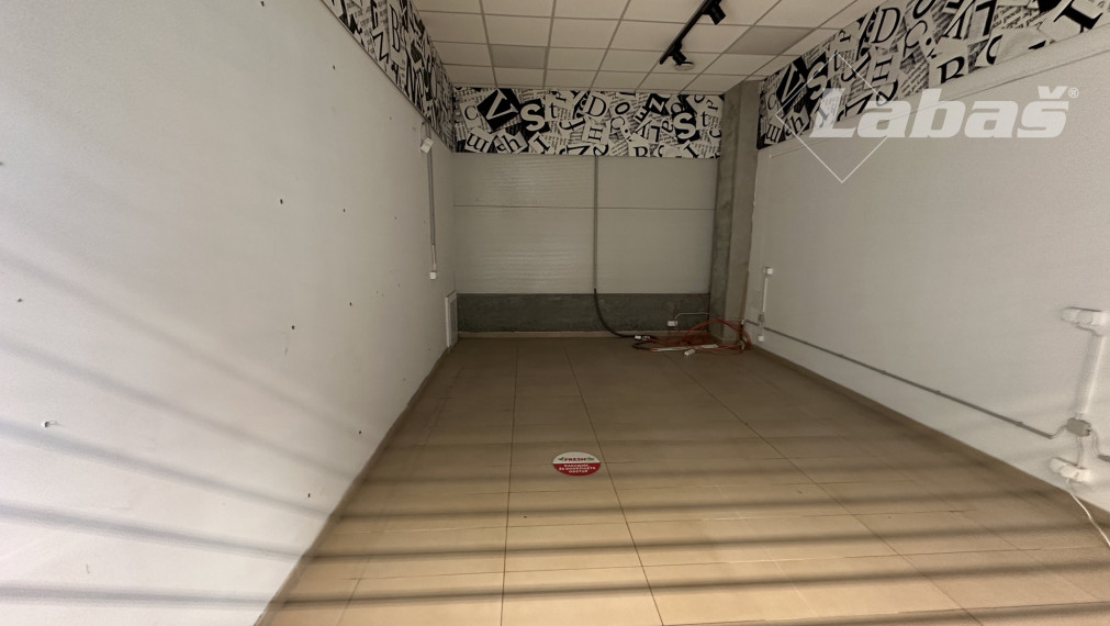 Kvetinárstvo 24m2  - OC Moldavská