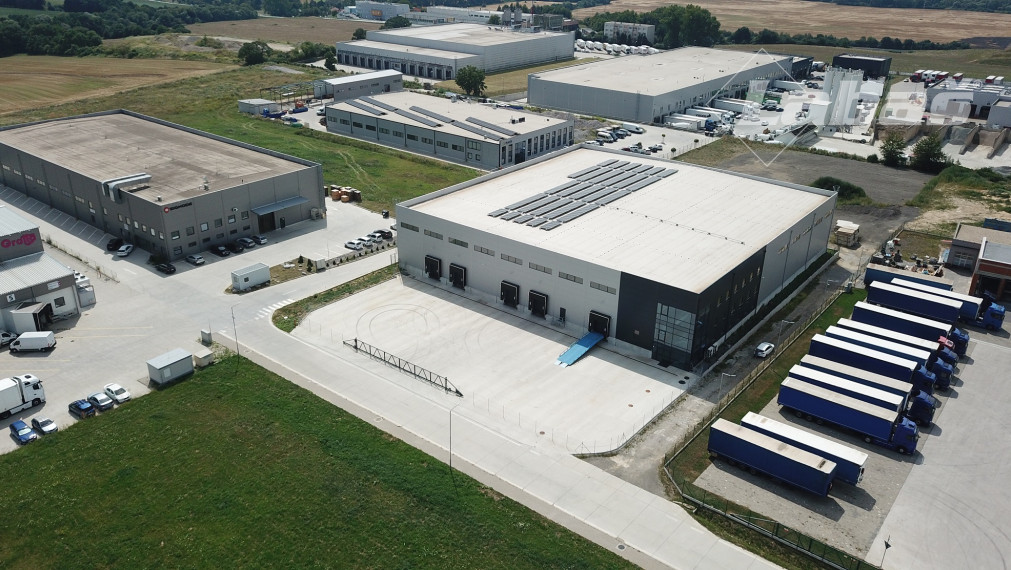 Kancelárske priestory na prenájom skladová hala Petrovany- vysielač