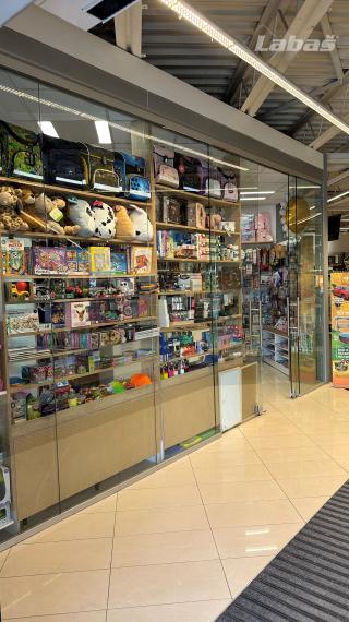 Papier, hračky - OC Laborec