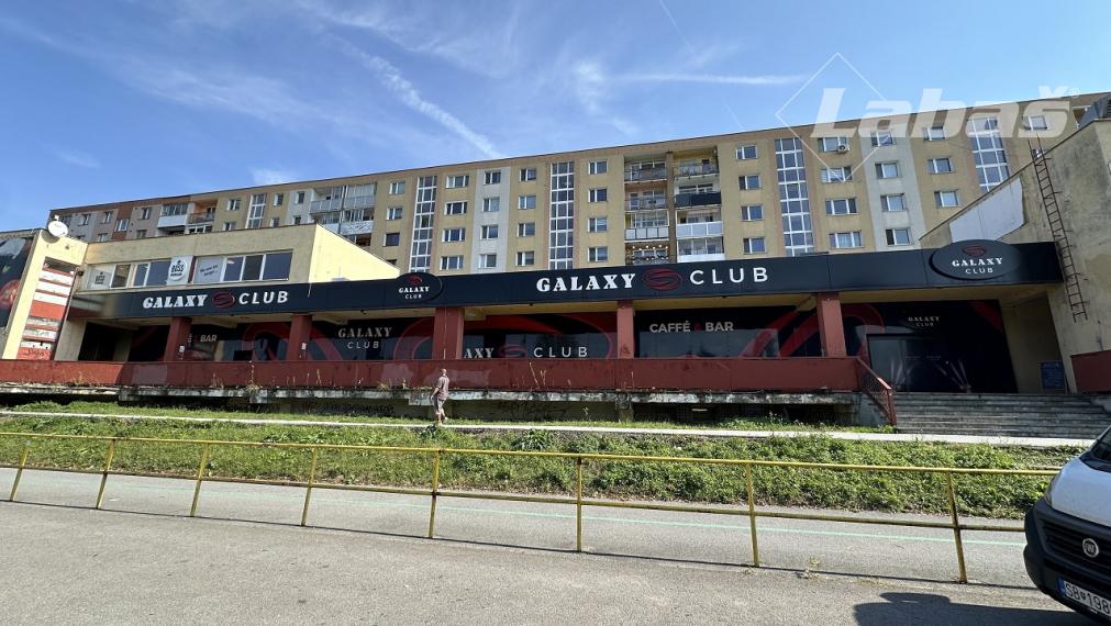 Obchodné priestory 650 m2 na prenájom v Prešove, OC Jurkovičova 18