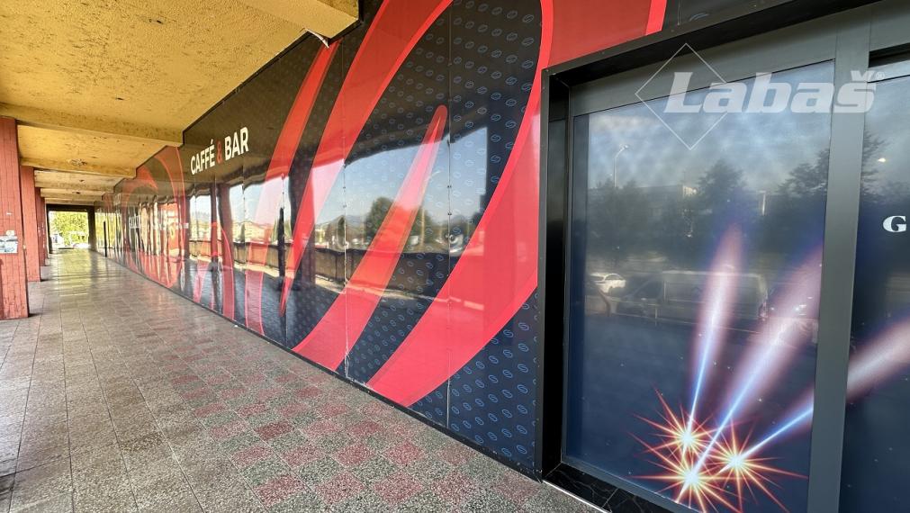 Obchodné priestory 650 m2 na prenájom v Prešove, OC Jurkovičova 18