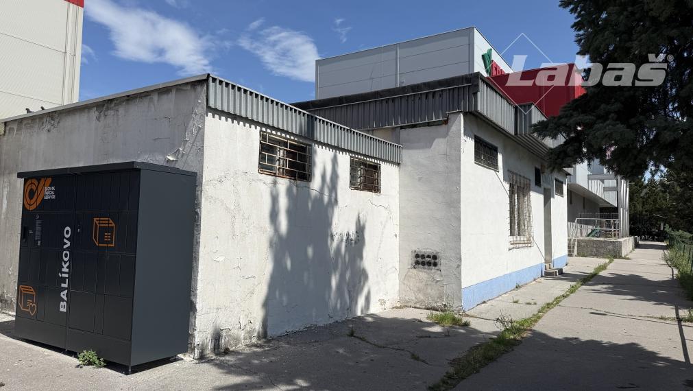 Práčovňa - OC Laborec  ,  127m2