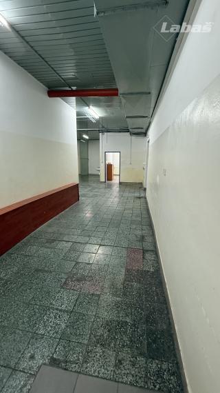 Potraviny - OC Ždiar, 365 m2