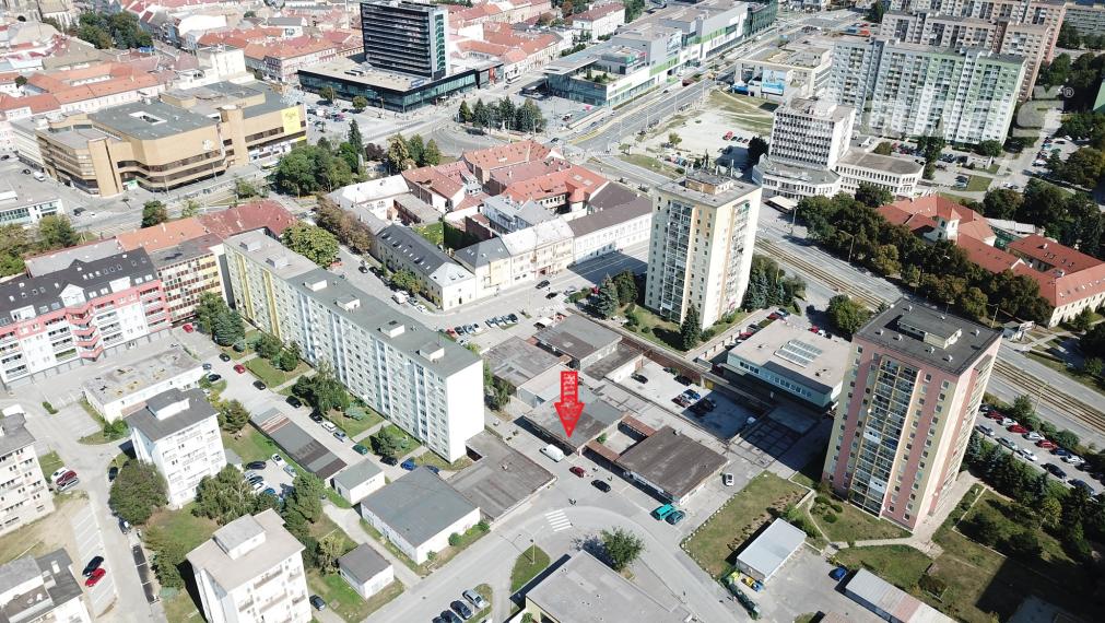 OC Fejova 11, Košice - reštaurácia Bayer 161 m2 + terasa
