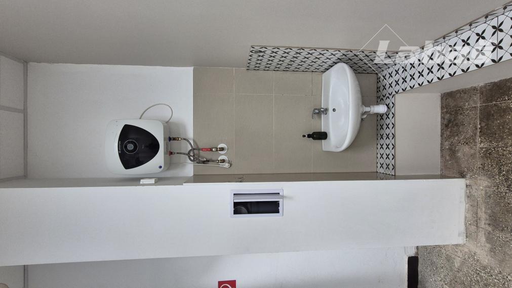 Butik na prenájom 106 m2 OC Laborec, Košice