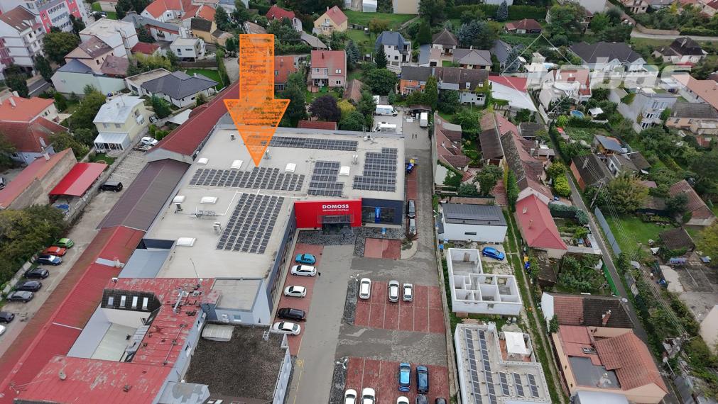 Piešťany, areál bývalá predajňa  Domoss, 1710 m2