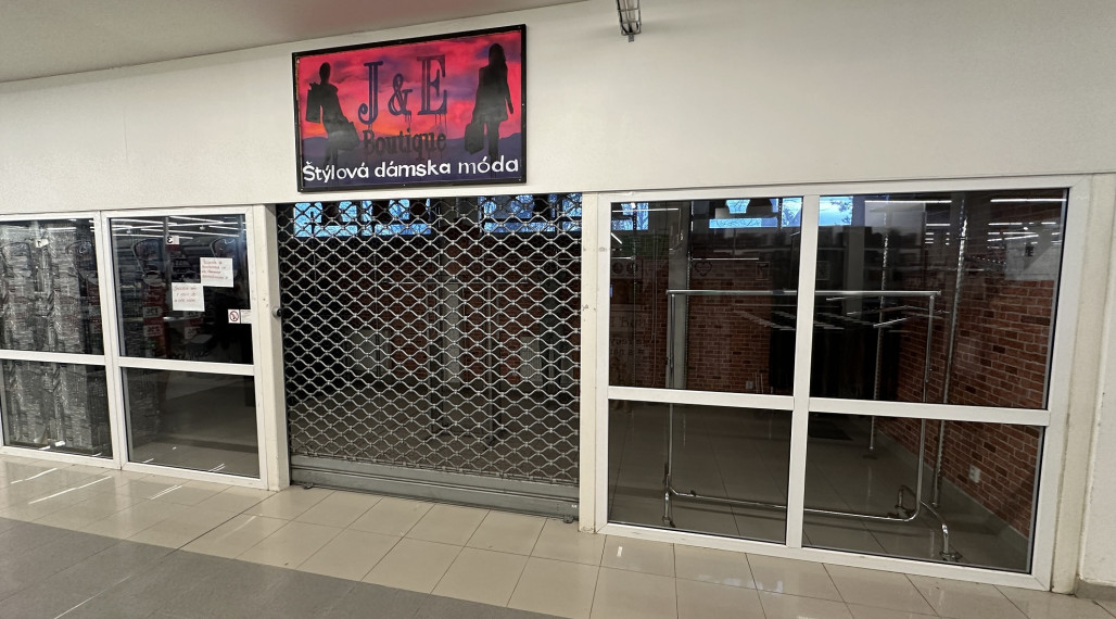 Predaj zákuskov, toriet, koláčov  - OC Iskra