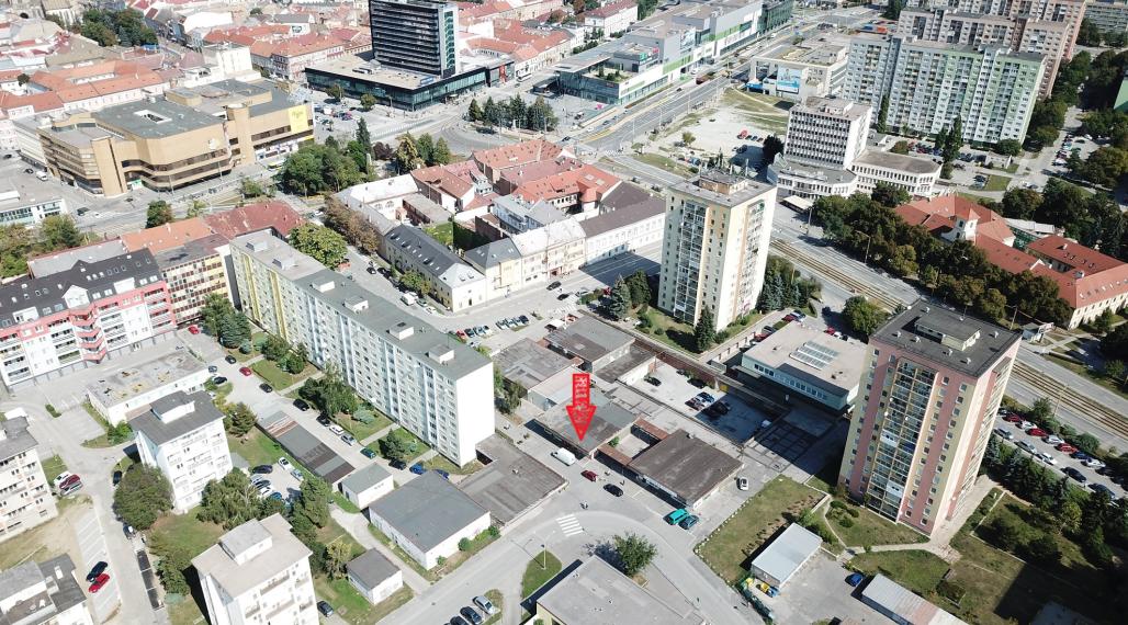 OC Fejova 11, Košice - reštaurácia Bayer 161 m2 + terasa