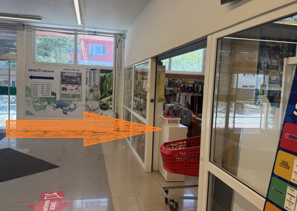 Galantéria - OC Iskra 18,3 m2